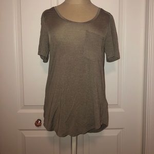 Aritzia gold tee